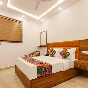*** Hotel Fabhotel Ambassador India