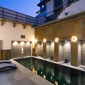 **** Hotel Madri Haveli Retreat India